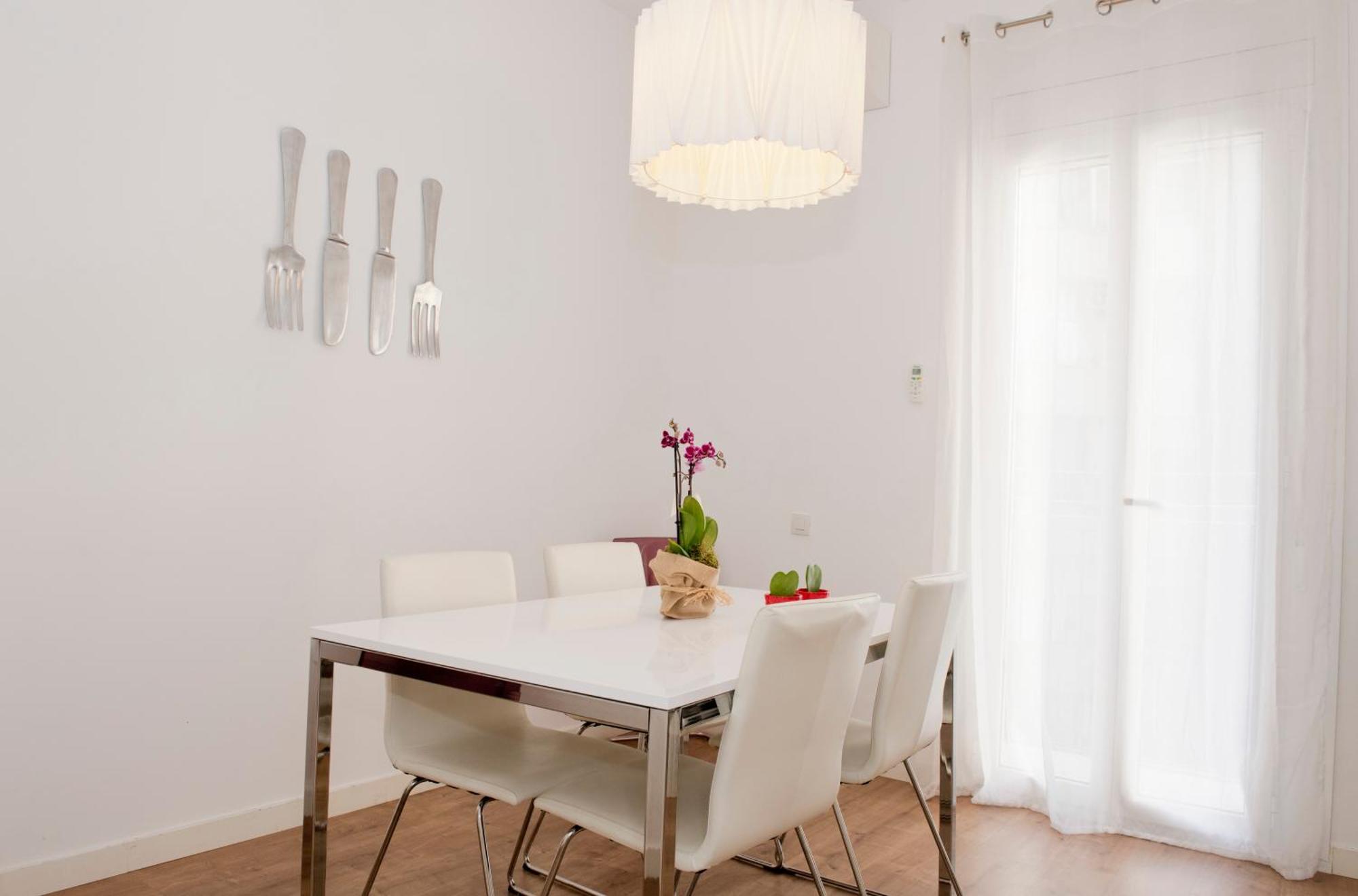 Apartamento Gaudi-Sant Pau Barcelona Eksteriør billede